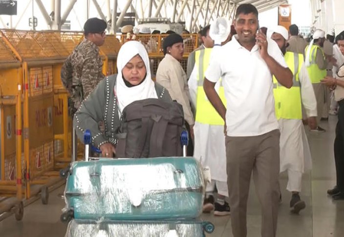 Дели: 51 женщина отправилась в хадж 2025 года без «мехрама» в рамках исторической инициативы