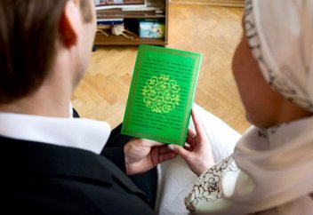 В Таджикистане хотят ввести брачные контракты