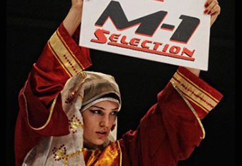 Девушки в ринге будут анонсировать раунды в закрытой одежде