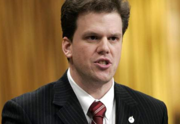 Христиан депутат парламенттегі әріптестерін ораза ұстауға шақырды (видео)