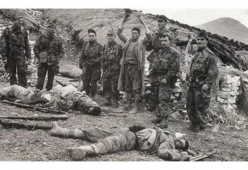 Le Mond (Франция): c 1956 по 1962 год Франция поручала спецслужбам убивать французских граждан