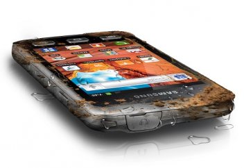 На смартфонах живет больше бактерий, чем в туалете