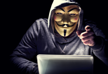 Казнет хотят законодательно избавить от "троллей"