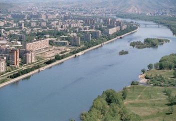 Ертісті ластаған алпауыт компанияға ірі көлемде айыппұл салынды