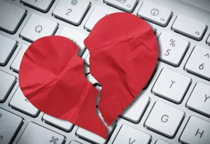 Житель ОАЭ сел в тюрьму из-за онлайн-романа