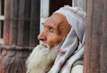 Два хадиса про омовение и седые волосы | Ислам Sound