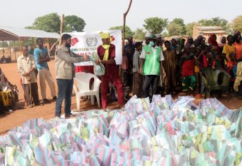 Турецкий фонд первым пришел на помощь