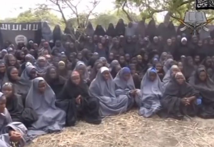 В Нигерии 112 школьниц по-прежнему не найдены