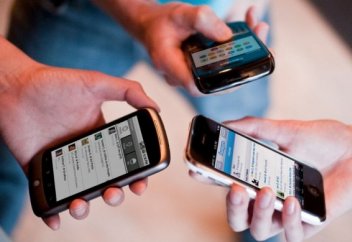 Қостанайлық прокурорлар оқушылардың ұялы телефон ұстауына қарсы