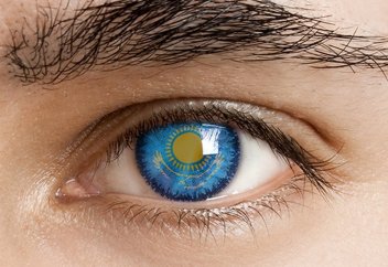 Еліміздің туы бейнеленген көз линзалары шығарылды