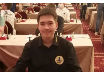 18 жастағы Қазыбек Нөгербек жылдам шахматтан әлем чемпионы атанды