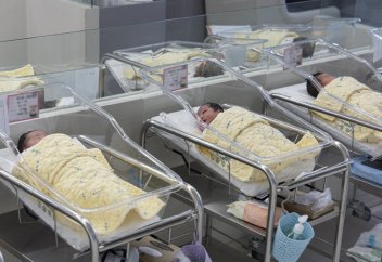 В ОАЭ наблюдается снижение рождаемости