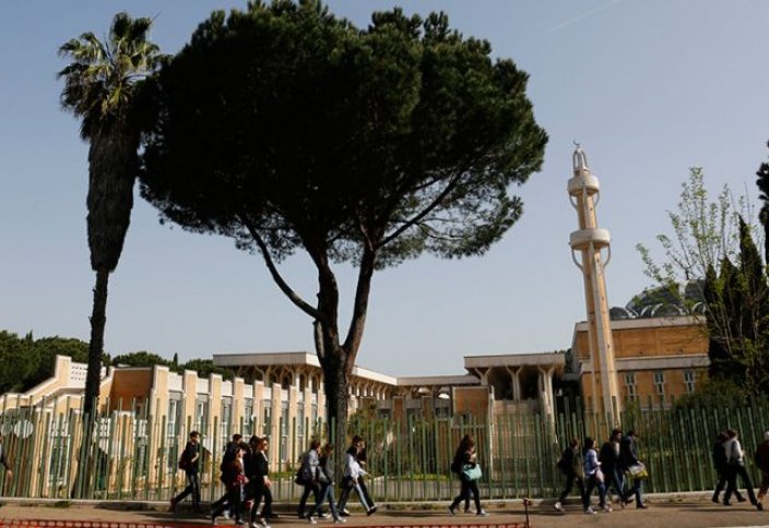 В Италии сильно усложнили жизнь мусульманам