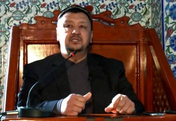 20 жыл намаз оқып,соңында Иегова дініне өтті ?Абдуғаппар Сманов