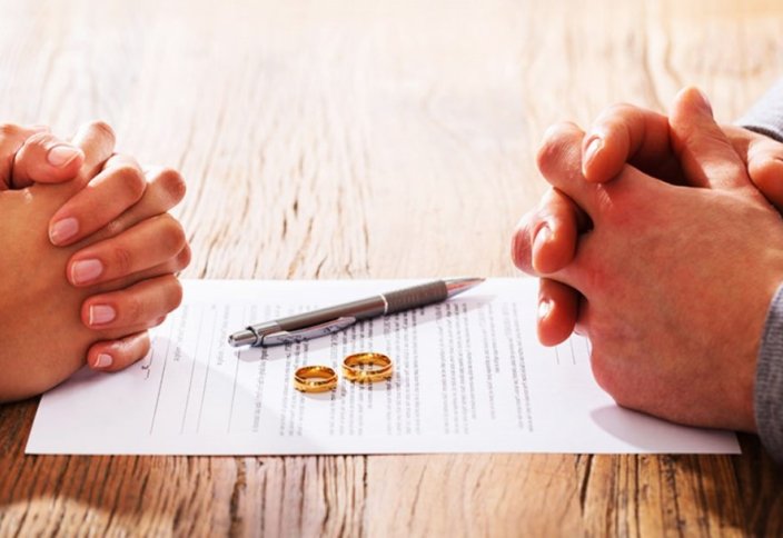 Қай елдерде жүктілік кезінде ажырасуға тыйым салынған?