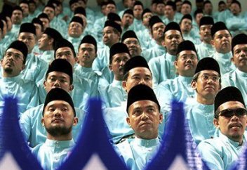 Ұрылардың қолын кесуді қарастыратын заң қабылданды