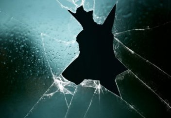 Армения екі оттың ортасынан аман шығудың амалын қарастыруда