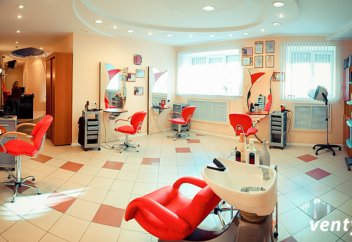 Можно ли мусульманке работать в салоне красоты?