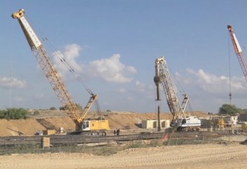 Израиль жерасты дуалын тұрғыза бастады (видео)