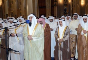 Сүниттер мен шиттер тұңғыш рет бірге жұма намазын оқыды