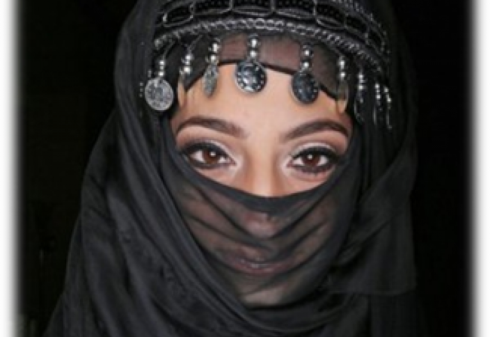 Порнозвезда осквернила хиджаб