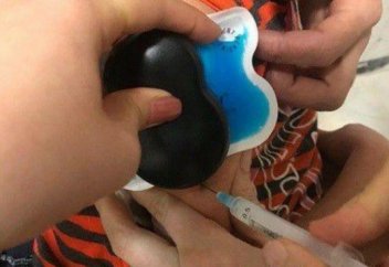 Ине салғанда ауруды бәсеңдететін және укол салғанда шприцті қажет етпейтін құрылғы жасалды