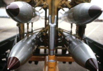 Трамп ядролық соққыны бірінші болып жасау құқығынан айырылмақ