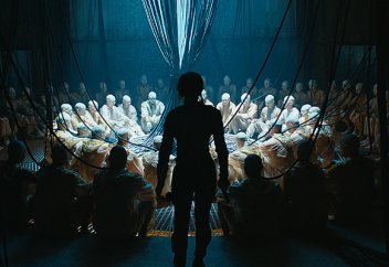 Страшнее и сильнее (Кража миллиардов, теневые армии и смертельные слухи. В сети стало больше угроз)