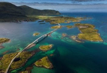 Еріккеннен жасаған ба?