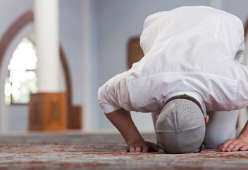 Сүннет намаздарында да «сәһу сәждесі» жасалу керек пе?