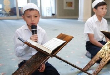 Мешітке байланған сәби жүрегі...♥