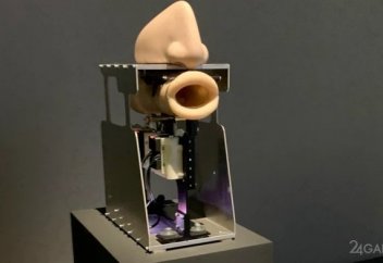 Дұға етуді де роботқа жүктеп қойды (видео)