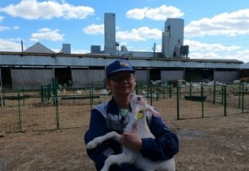 Қазақстанда ешкі сүтінен пармезан қалай өндіріледі