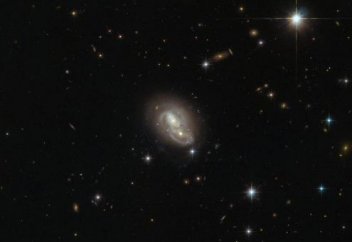 Ученые показали кадры двух гигантских галактик, «танцующих» со сверхестественной скоростью (ВИДЕО)