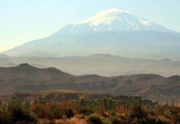 Ученые нашли Ноев ковчег в Турции