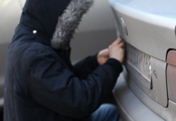 Украли автомобильные номера: что делать