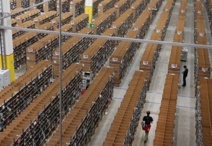 Транснациональные компании обещают беженцам работу и стажировки