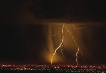 Технология: Жауын мен найзағай шақыратын лазерлік қондырғы жасалды