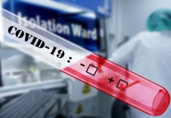 Иммунолог COVID-19 жұқтыру қаупі төмен адамдарды атады. Коронавирустың барлық қауіпті белгілері анықталды