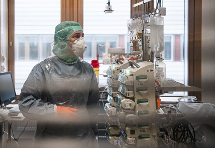 Пот, ужас и нехватка кислорода: война против вируса изнутри (Expressen, Швеция)