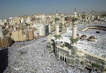 Из Мекки депортированы 188 000 паломников-нелегалов