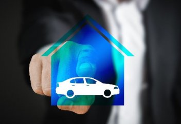 Налоговую амнистию для владельцев старых и разбитых авто могут провести в Казахстане