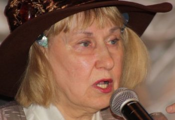 Ол неге шариғат шәлісін жамылмайтынын айтып берді