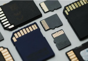 Как объединить память телефона и карты памяти?