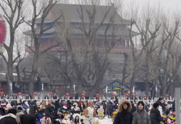 Өткен жылы Қытай халқының саны төртінші жыл қатарынан кеміді