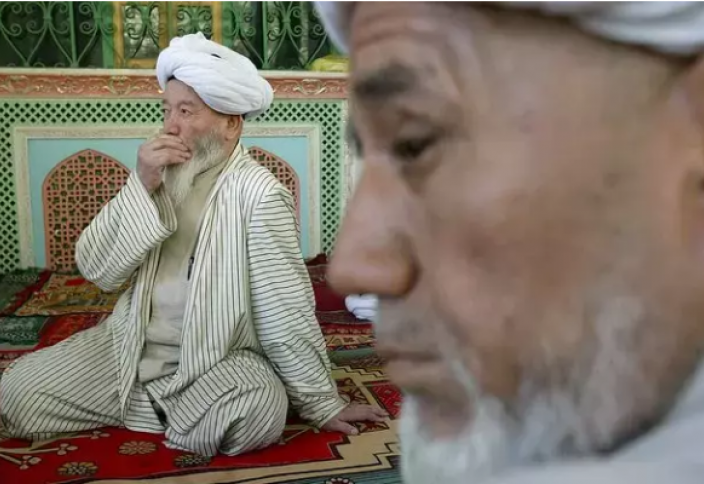 Более тысячи имамов задержаны китайскими властями на фоне подавления ислама в Синьцзяне