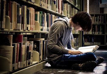 Кітап оқуға құштарлықты оятудың және оны өмірлік дағдыға айналдырудың 10 жолы