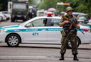 САЛАФИЗМГЕ ЗАҢМЕН ТЫЙЫМ САЛЫНА МА?