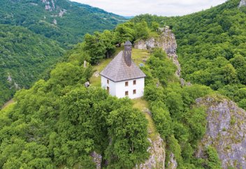 Құз басындағы мешіт (фото)