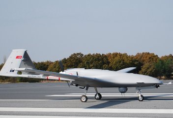 Осымен 28-ші ел түрік беспилотнигін сатып алмақ